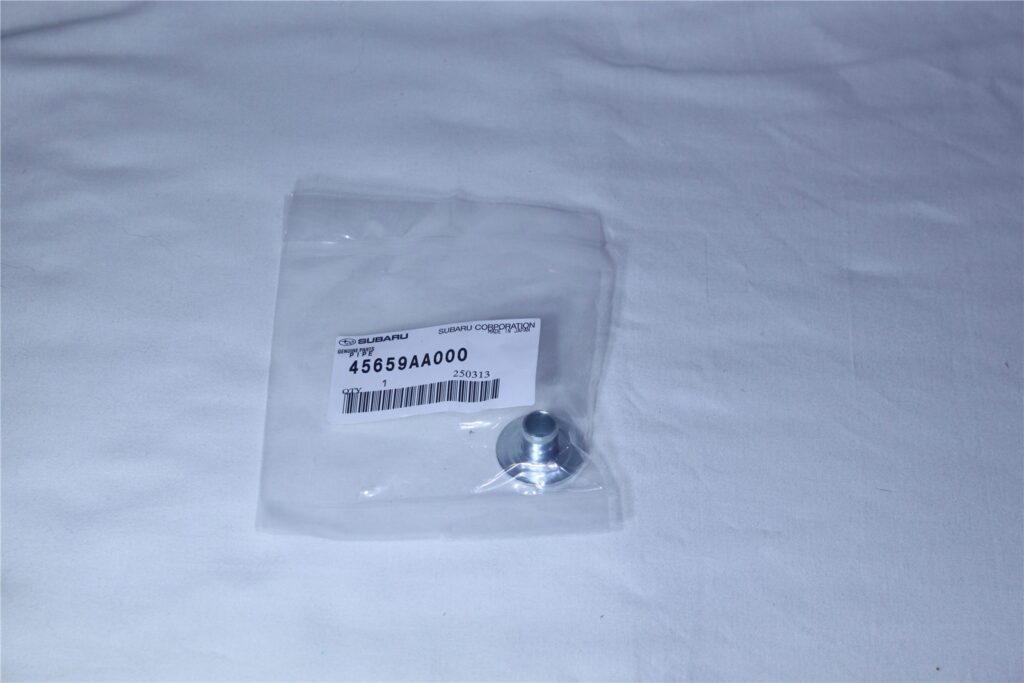 45659AA000 Subaru OEM Intercooler Spacer